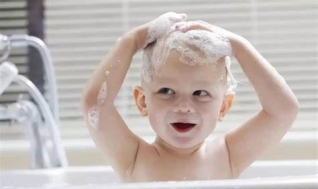 冬季，你以为给宝宝皮肤保湿就够了吗？ 到底怎么护理皮肤？__小豆苗疫苗助手